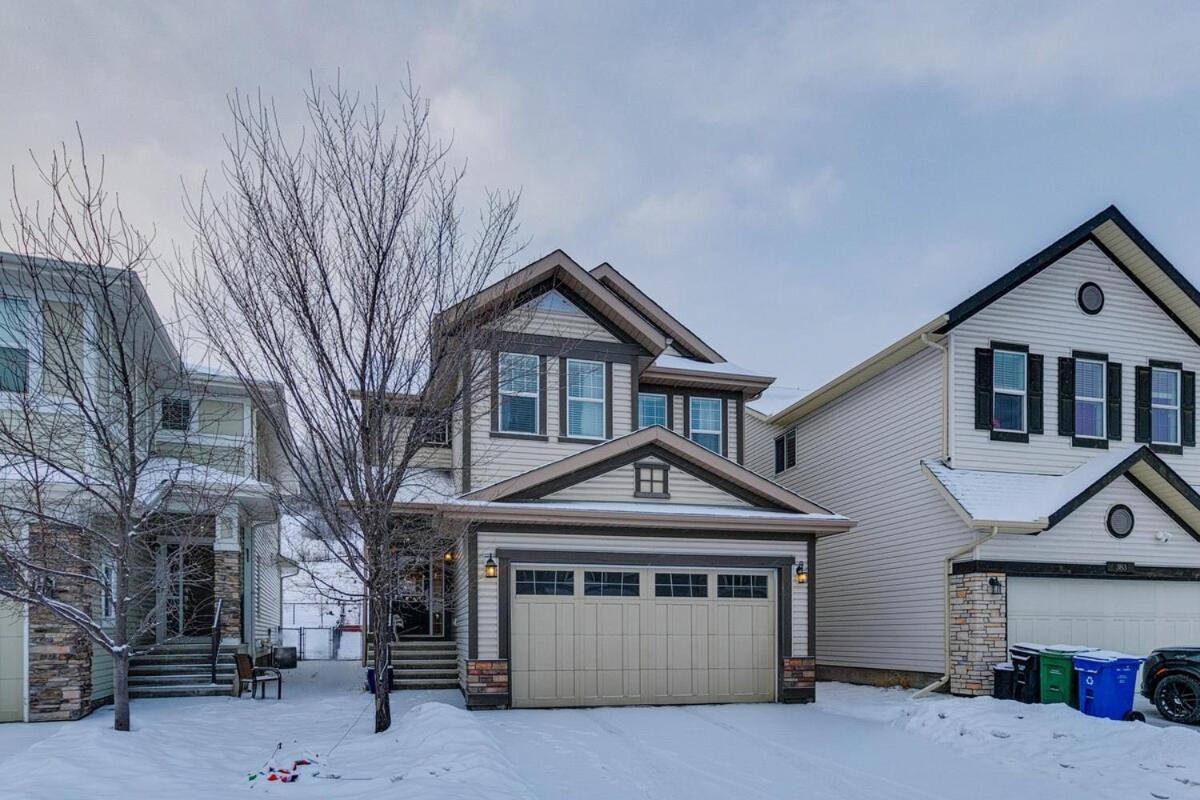 Lamont Villa Calgary Exterior photo